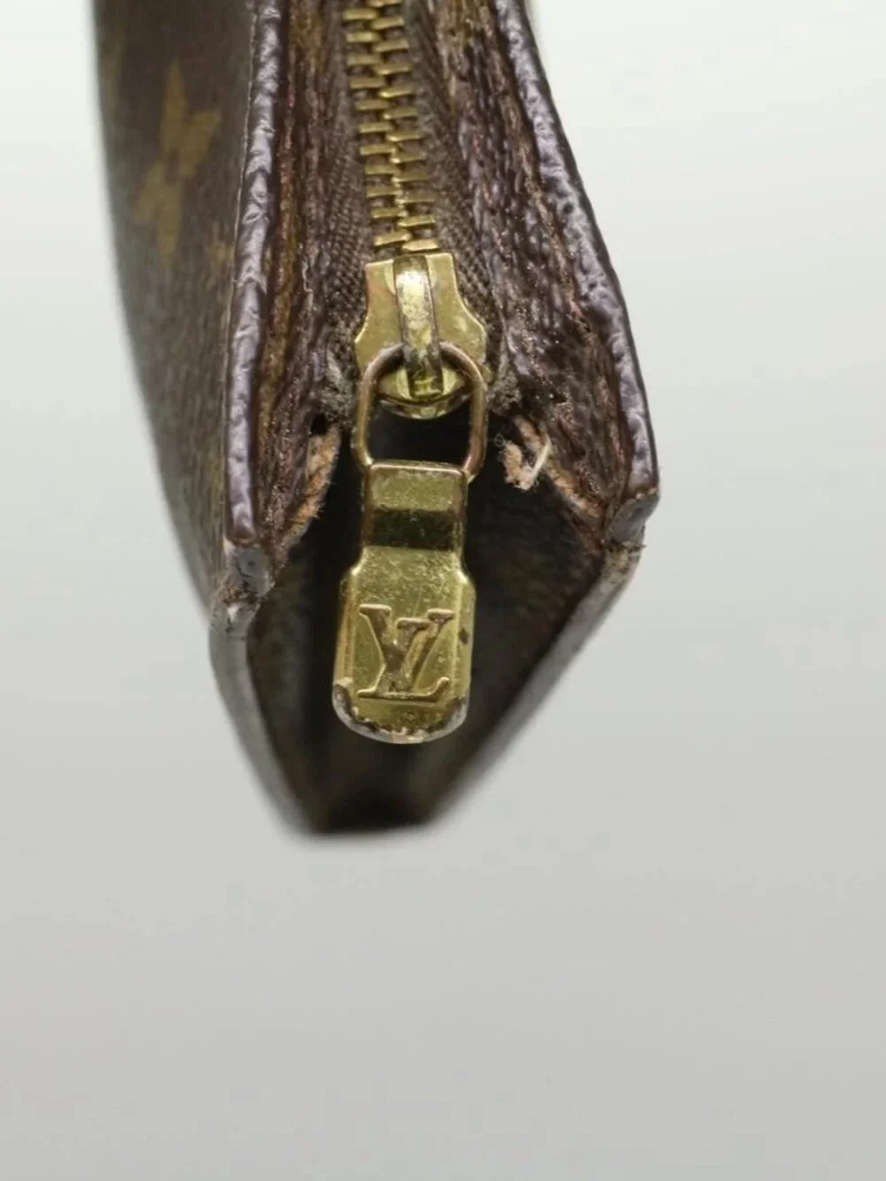 LOUIS VUITTON Monogram Bucket GM Pouch Accessory Pouch LV Auth 48560